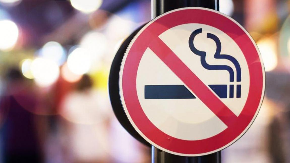 Sigara İçmek Yasaklandı